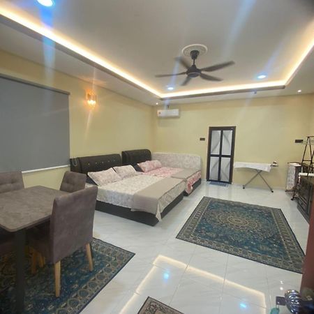 אראו Makndak Roomstay מראה חיצוני תמונה